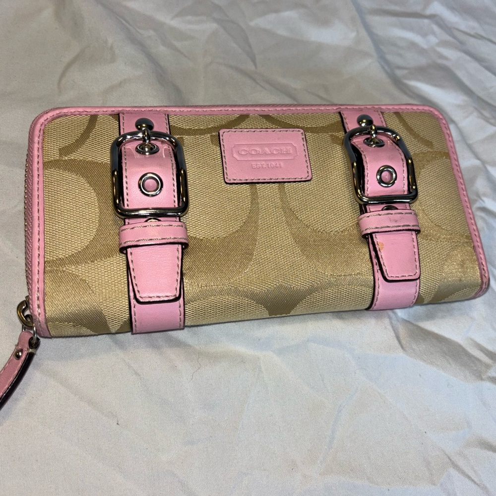 Coach wallet